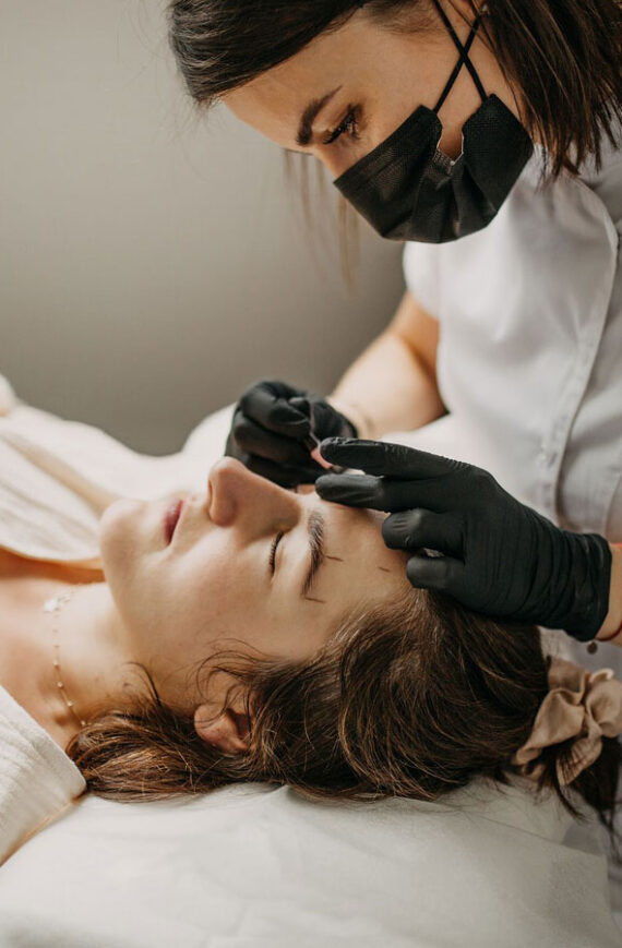 makijaż permanentny ile się utrzymuje