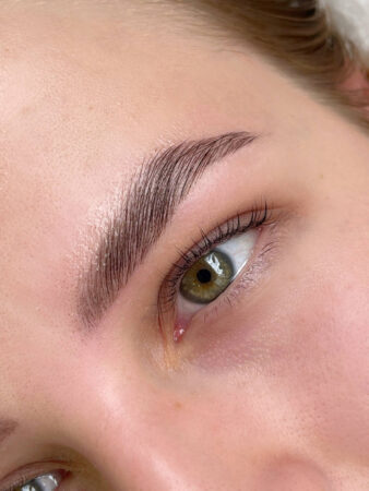 laminacja brwi i rzes na czym polega, Laminowanie rzęs i brwi - co warto wiedzieć?